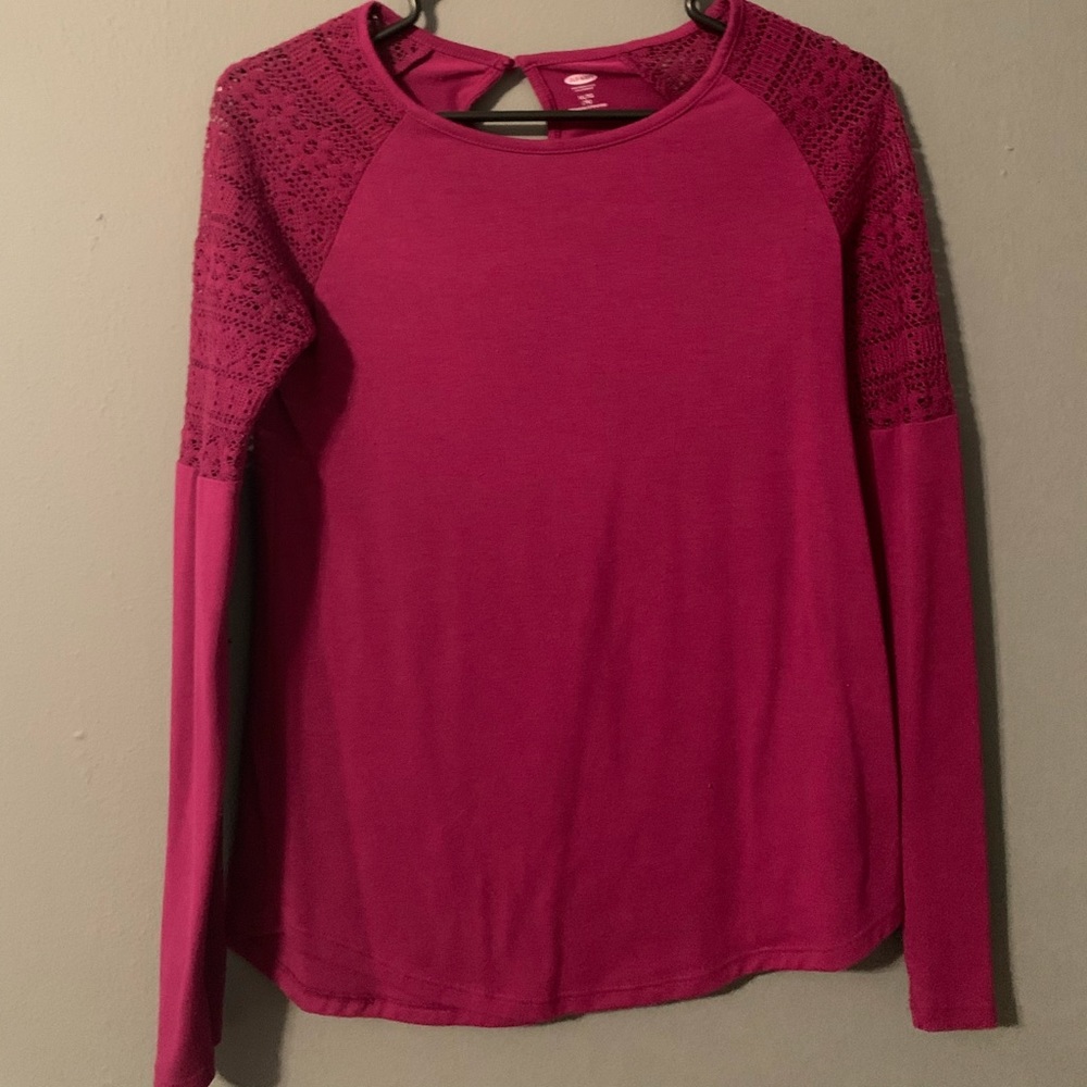 Long sleeve pink/purple shirt!